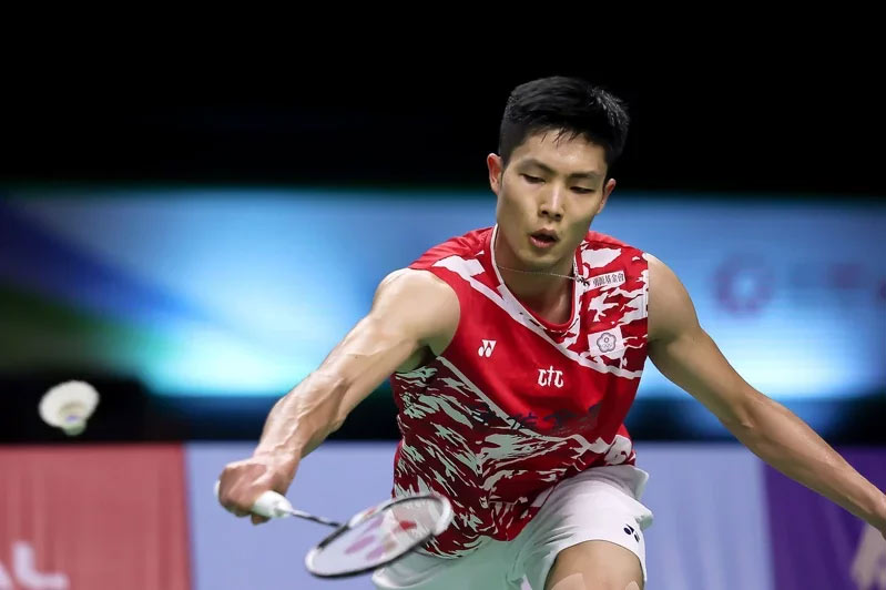 成了众人瞩 成了众人瞩